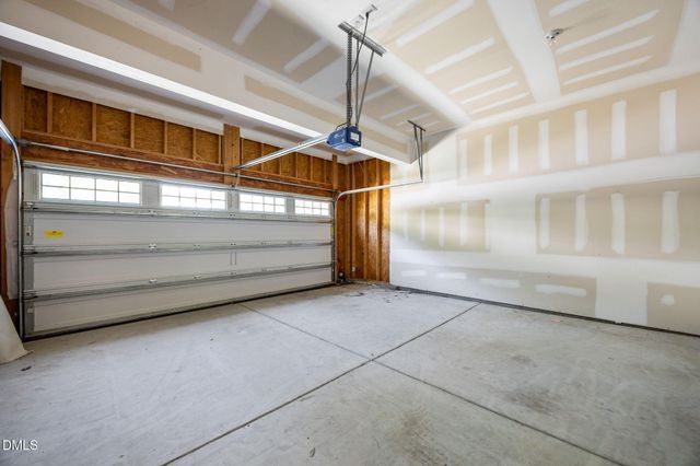 908 Pirouette Court, Raleigh, NC 27606