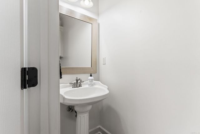 131 Hidden Valley Loop, Maumelle, AR 72113