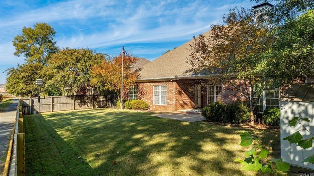 131 Hidden Valley Loop, Maumelle, AR 72113