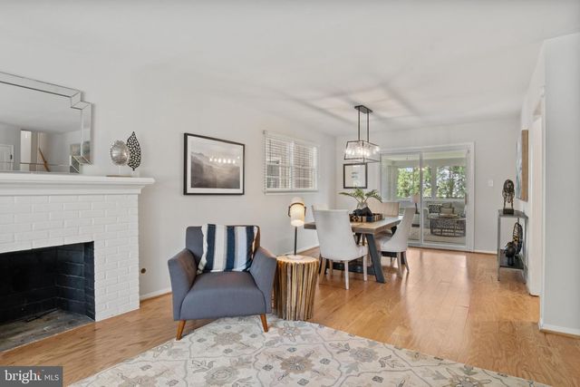 8318 FELTON LANE, Alexandria, VA 22308