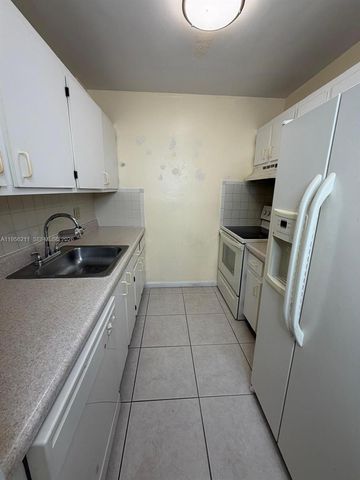 15365 SW 104th Ter, Miami, FL 33196