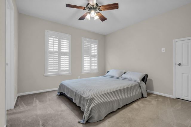 6807 Chapelfield Lane, Houston, TX 77049