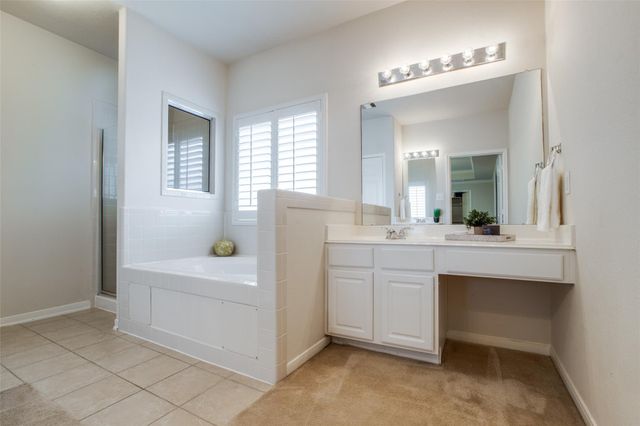 6807 Chapelfield Lane, Houston, TX 77049