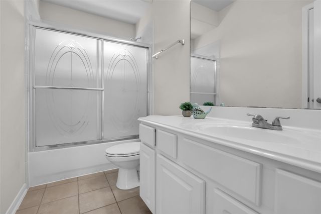 6807 Chapelfield Lane, Houston, TX 77049