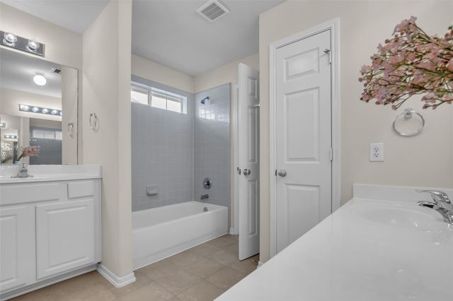 6807 Chapelfield Lane, Houston, TX 77049