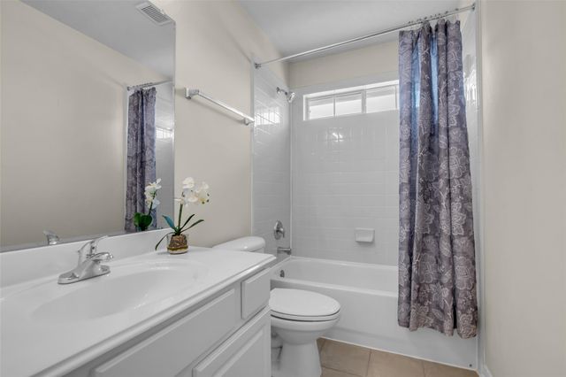 6807 Chapelfield Lane, Houston, TX 77049