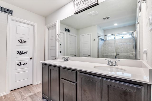 344 Freestall Drive, Midlothian, TX 76065