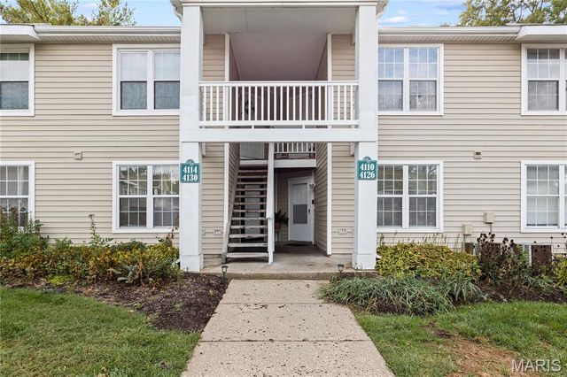 4126 Island Terrace Court, Florissant, MO 63034
