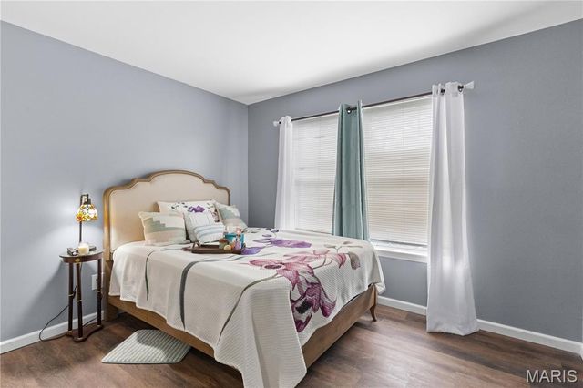 4126 Island Terrace Court, Florissant, MO 63034