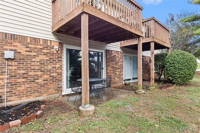 4126 Island Terrace Court, Florissant, MO 63034