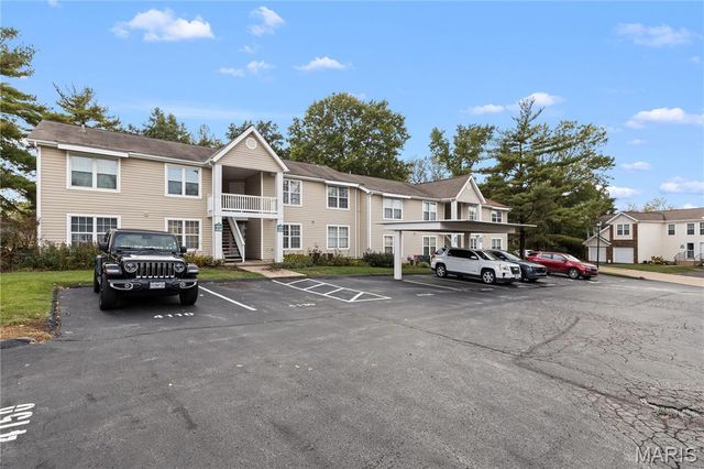 4126 Island Terrace Court, Florissant, MO 63034