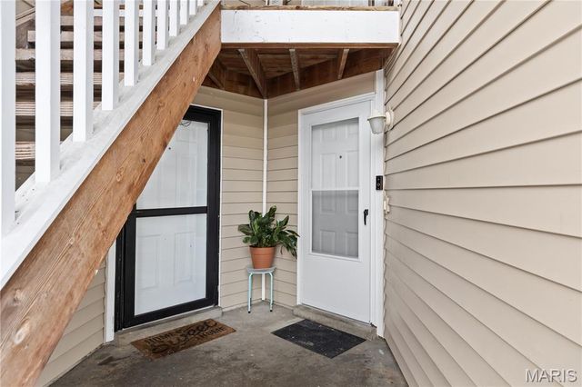 4126 Island Terrace Court, Florissant, MO 63034