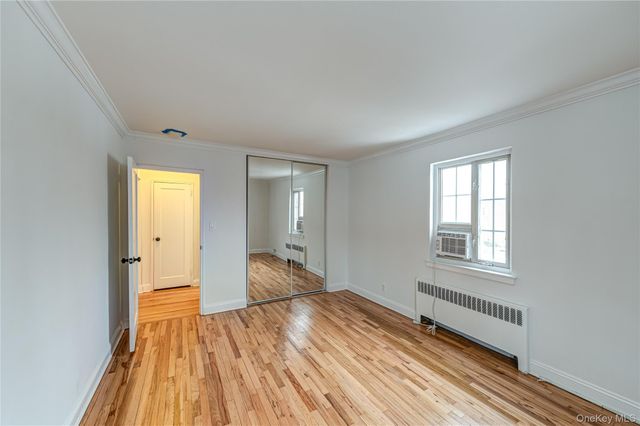 26 Nathan Hale Drive 75A, Huntington, NY 11743