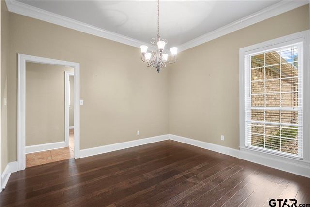 838 Carriage Dr., Tyler, TX 75703