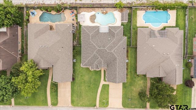 838 Carriage Dr., Tyler, TX 75703