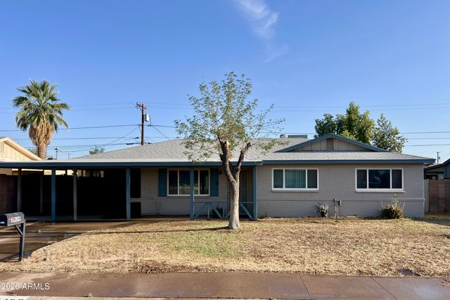 2439 W FREEWAY Lane, Phoenix, AZ 85021