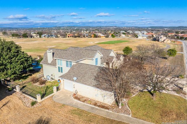 3404 Comanche Trace Dr E, Kerrville, TX 78028