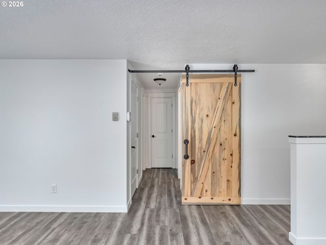 23775 S BEAVERCREEK Rd, Beavercreek, OR 97004