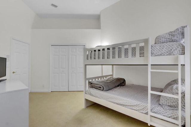 6564 Somerset Circle, Boca Raton, FL 33496