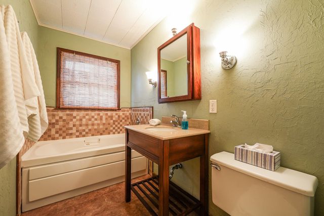 1403 Park Ave, El Dorado, KS 67042