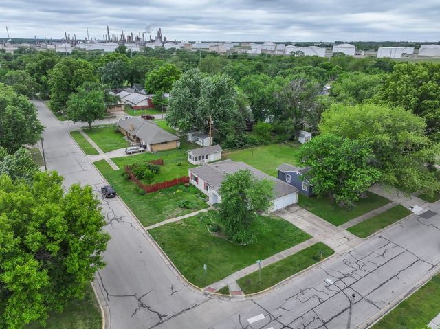 1403 Park Ave, El Dorado, KS 67042