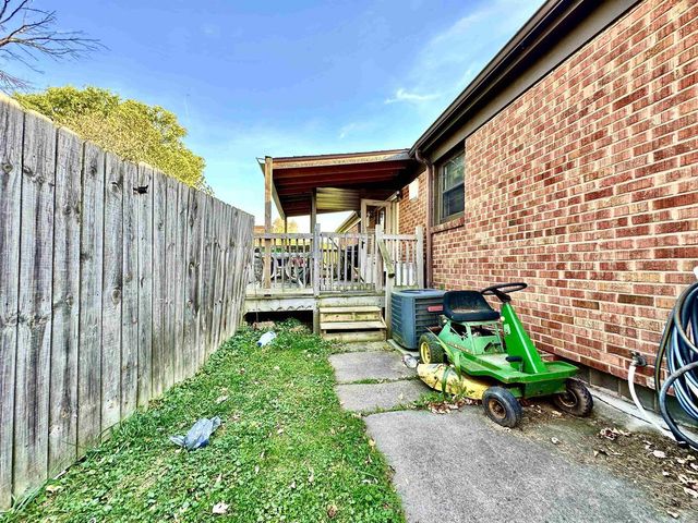 1269 GARLAND STREET, Allouez, WI 54301