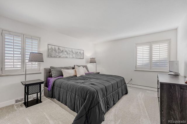 5554 S Lansing Court, Englewood, CO 80111