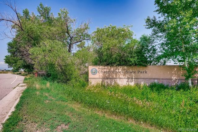 5554 S Lansing Court, Englewood, CO 80111