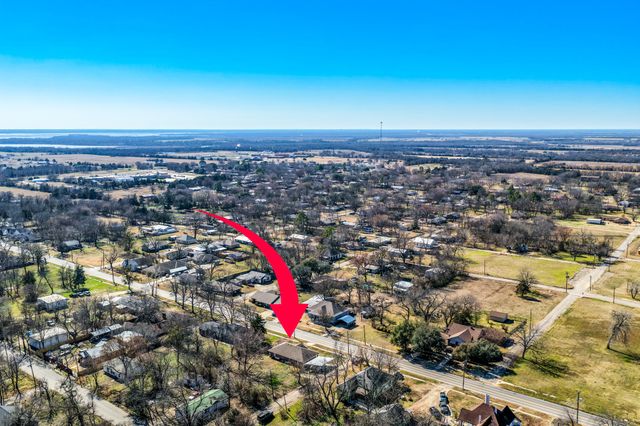 701 & 703 SW 1st Street, Cooper, TX 75432