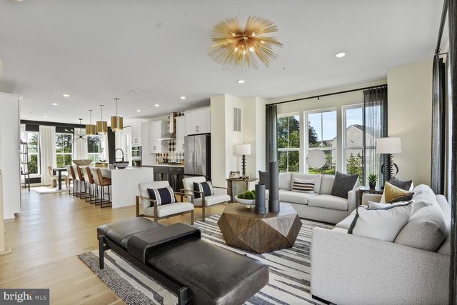 42188 SUMMER SUN TER, Ashburn, VA 20148