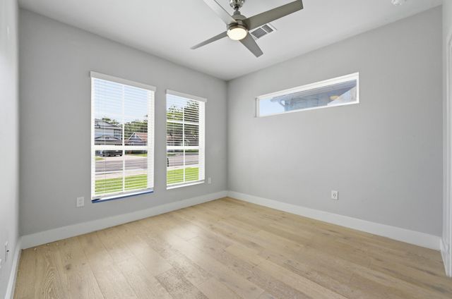 4207 Alexandria DR, Austin, TX 78749