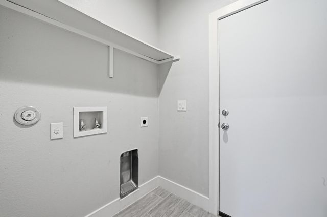 4207 Alexandria DR, Austin, TX 78749