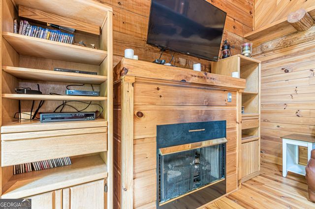 45 Chestatee River Ridge NE, Dahlonega, GA 30533