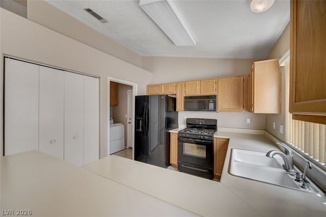 9124 Green Frost Drive, Las Vegas, NV 89129