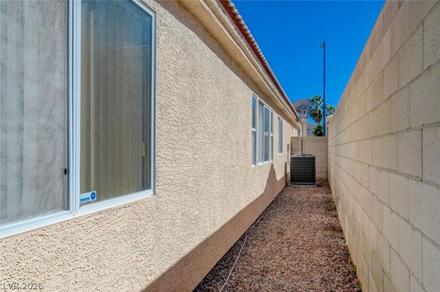 9124 Green Frost Drive, Las Vegas, NV 89129