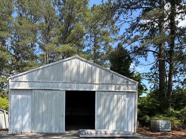 3899 Nc Highway 58 N, Trenton, NC 28585