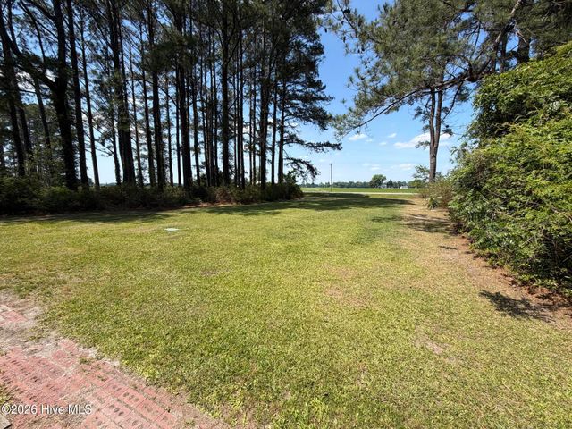 3899 Nc Highway 58 N, Trenton, NC 28585