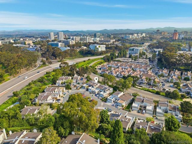 8963 Caminito Fresco, San Diego, CA 92037