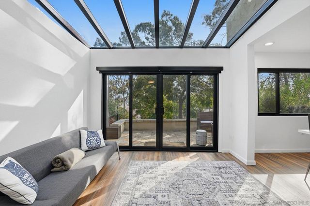 8963 Caminito Fresco, San Diego, CA 92037