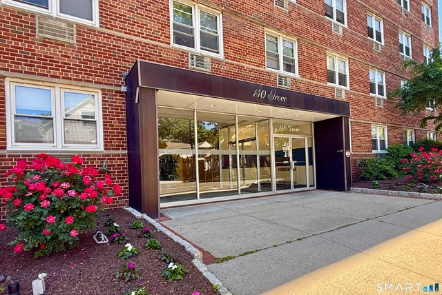 140 Grove Street 2H, Stamford, CT 06901