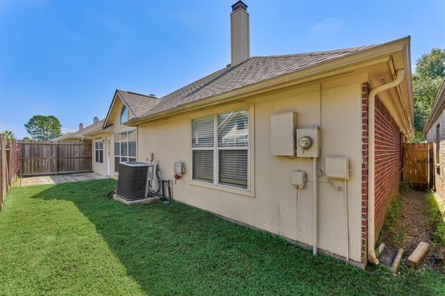 11118 Creekline Meadow Court, Cypress, TX 77429