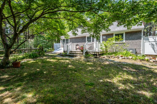 110 Wixom Avenue, Wellfleet, MA 02667