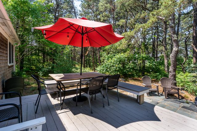 110 Wixom Avenue, Wellfleet, MA 02667