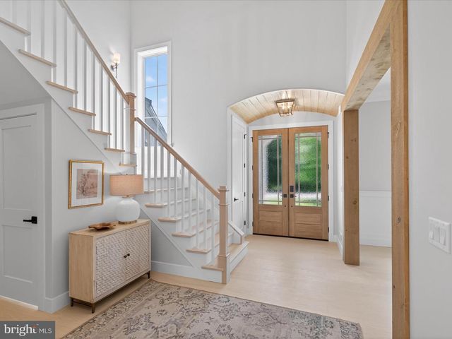 297 SARSEN DR, Lititz, PA 17543