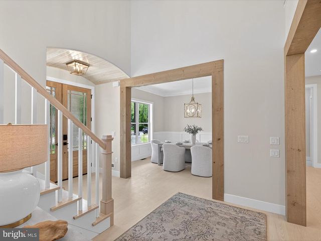 297 SARSEN DR, Lititz, PA 17543