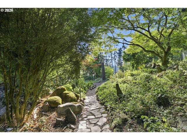 33195 Se HIGHWAY 224, Estacada, OR 97023
