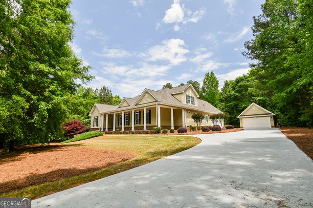 35 Nicklaus Circle, Social Circle, GA 30025