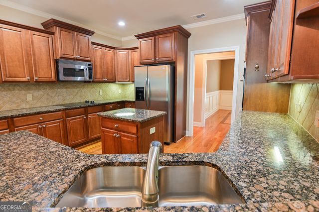 35 Nicklaus Circle, Social Circle, GA 30025
