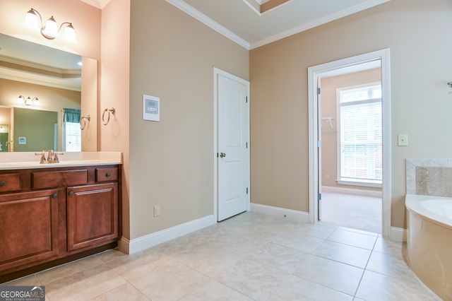 35 Nicklaus Circle, Social Circle, GA 30025