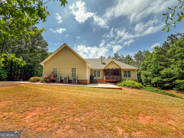 35 Nicklaus Circle, Social Circle, GA 30025